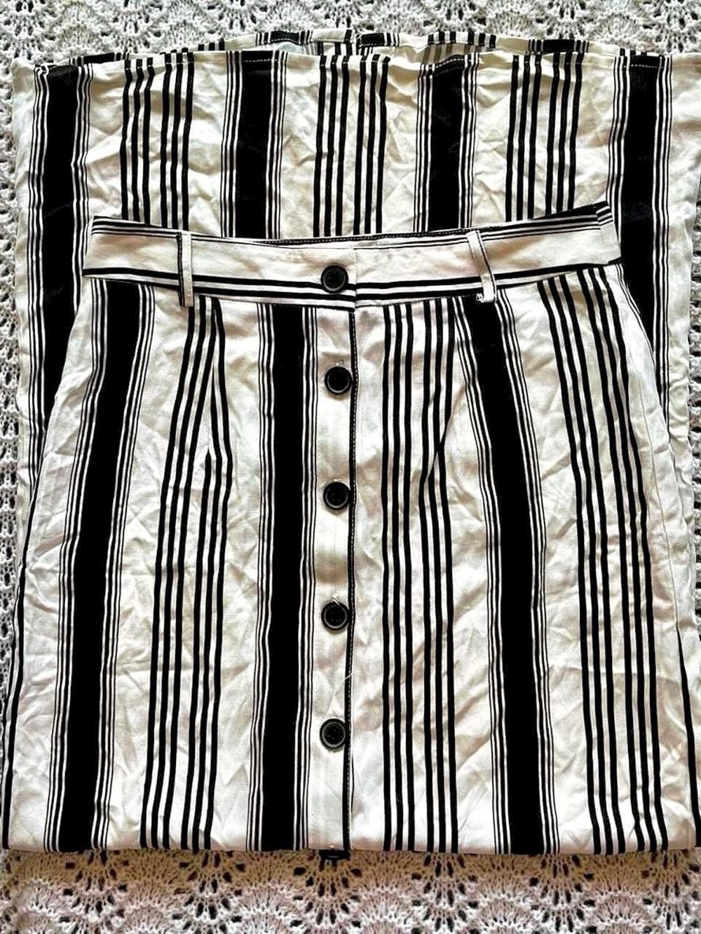 Button striped maxi skirt / Forever 21 / sz small